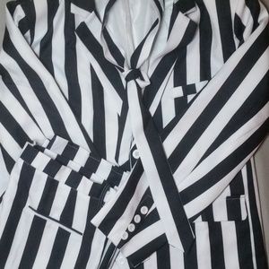 Beatle Juice suit & tie costume! Size XL.